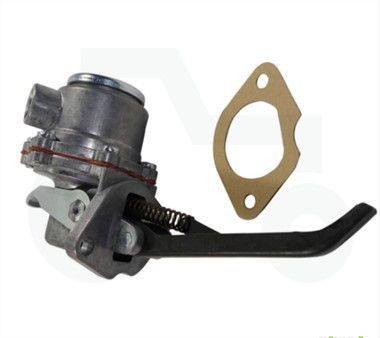 Deutz F2L912 kütusepump 04157698